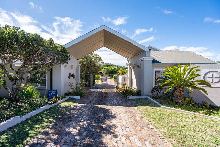 3 Bedroom Property for Sale in Seafield Eastern Cape